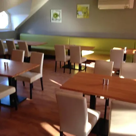 Nova Hospoda - & Restaurant