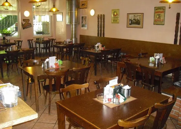 Nova Hospoda - & Restaurant Hotell