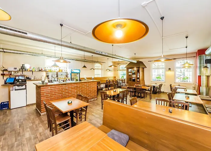 Hotell Nova Hospoda - & Restaurant Prag