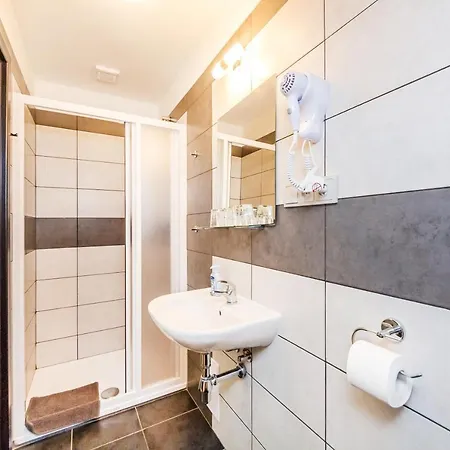 Hotel Nova Hospoda - & Restaurant Praag