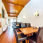 Nova Hospoda - & Restaurant Prague